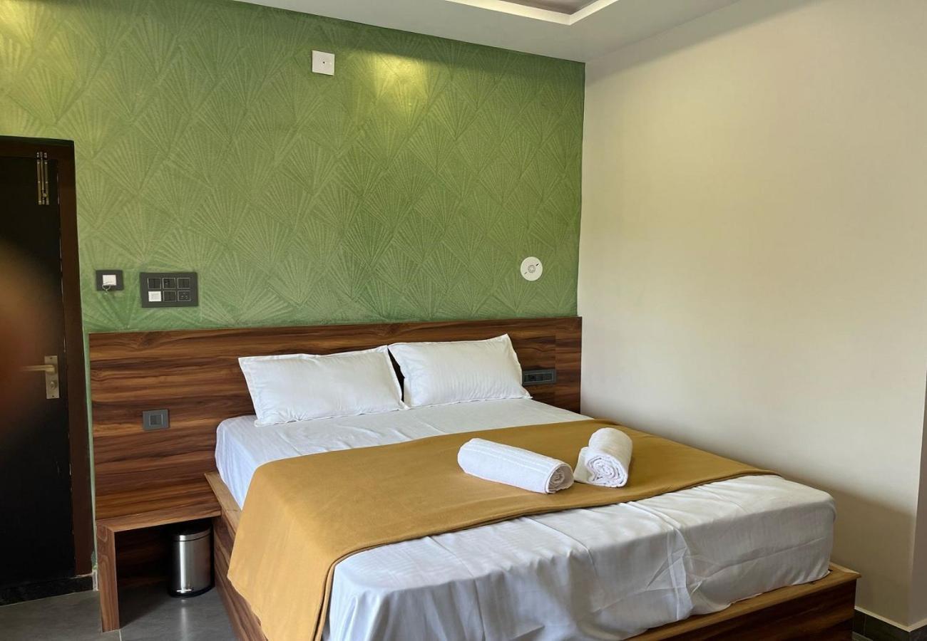 Готель Trigon Retreat Purnankuppam Екстер'єр фото